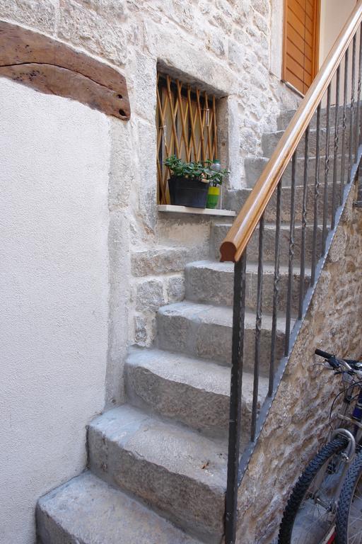 Apartments Salvezani Σπλιτ Εξωτερικό φωτογραφία