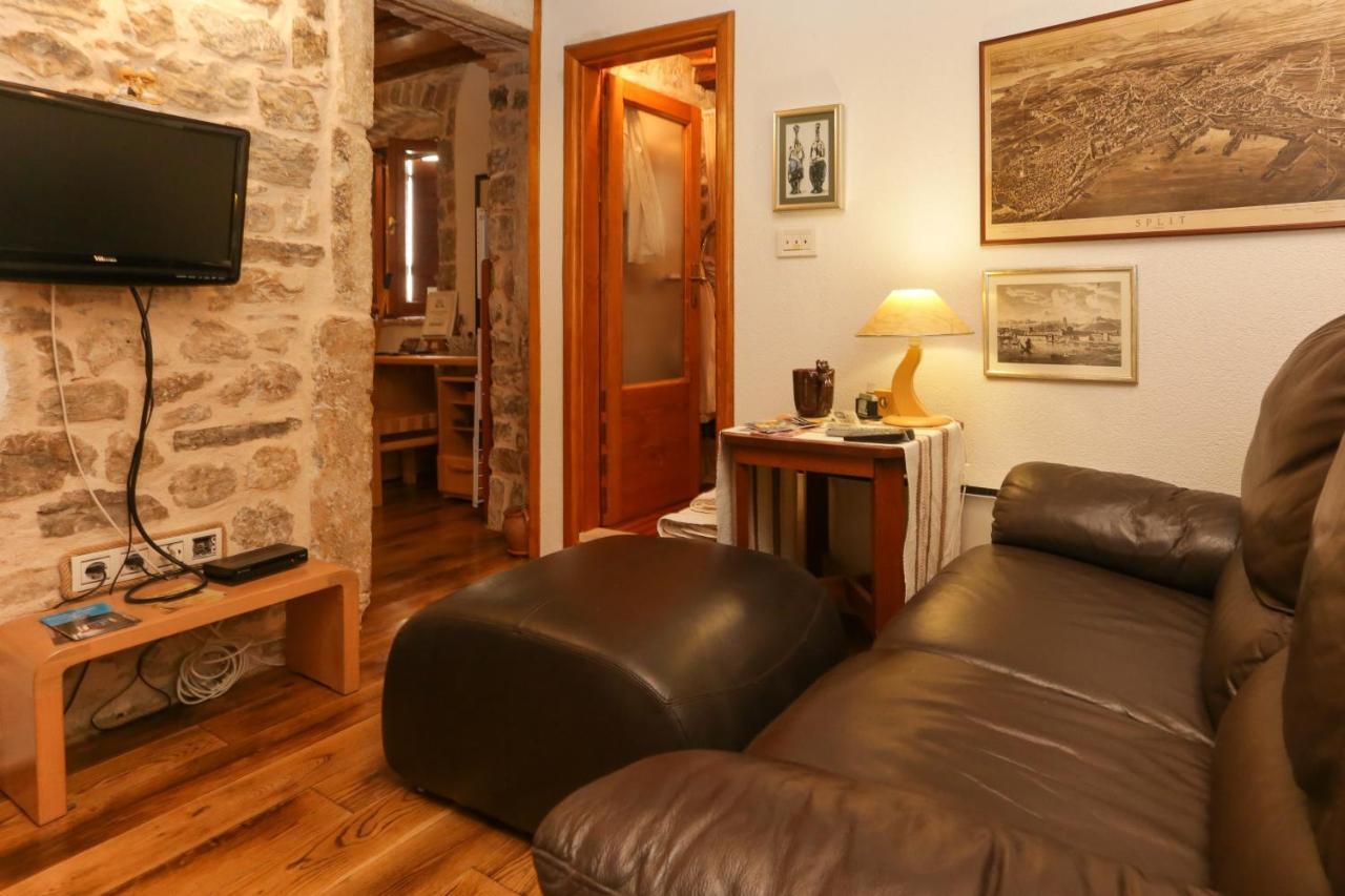 Apartments Salvezani Σπλιτ Εξωτερικό φωτογραφία