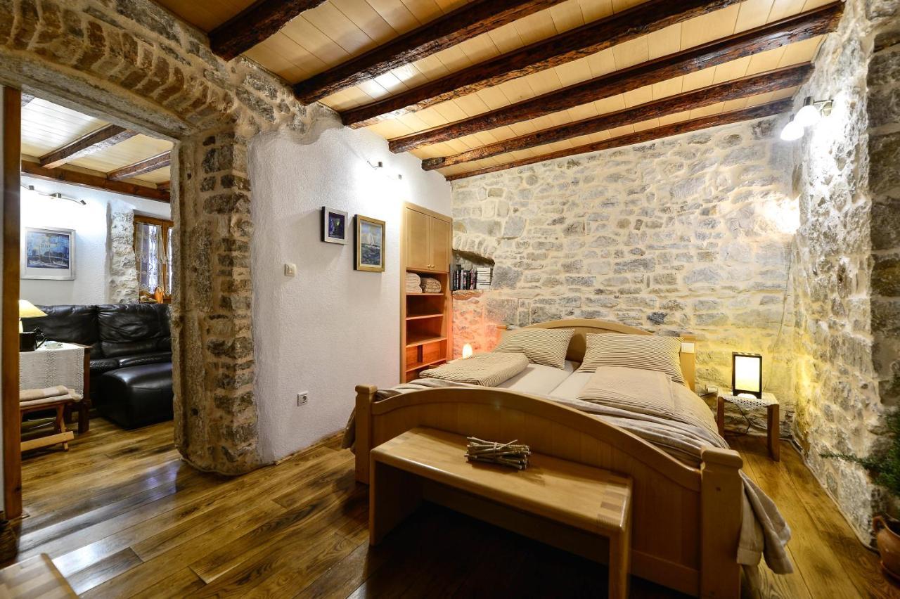 Apartments Salvezani Σπλιτ Εξωτερικό φωτογραφία