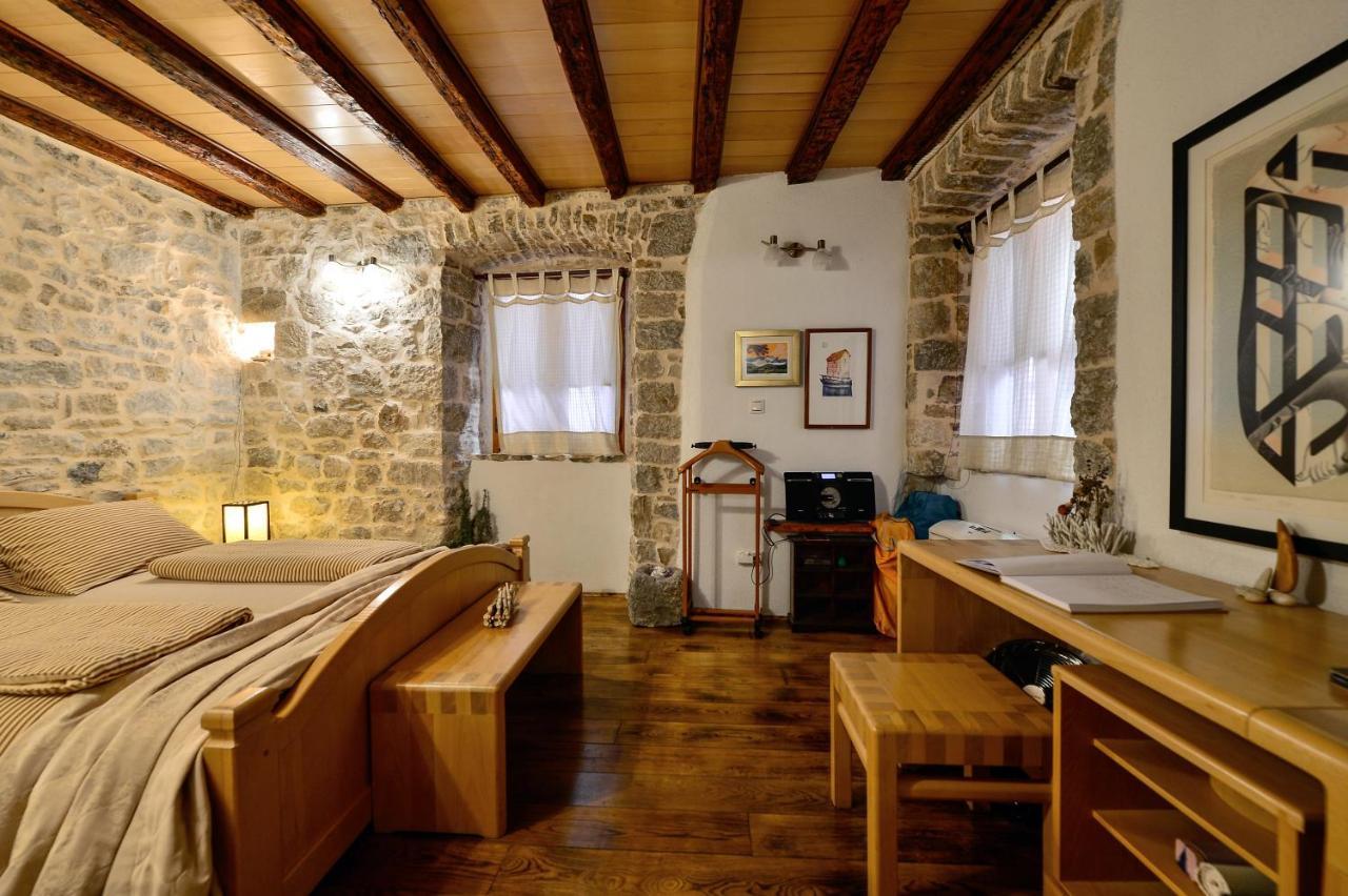 Apartments Salvezani Σπλιτ Εξωτερικό φωτογραφία